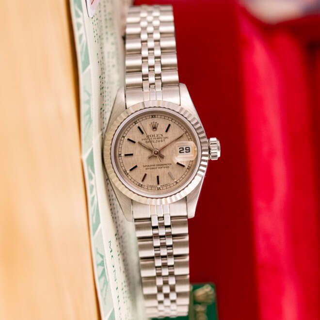 Rolex Datejust 26 69174 Linen Dial
