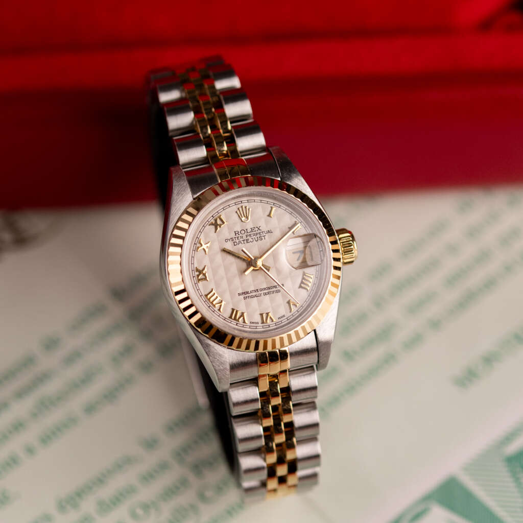 luxury pre-owned watches