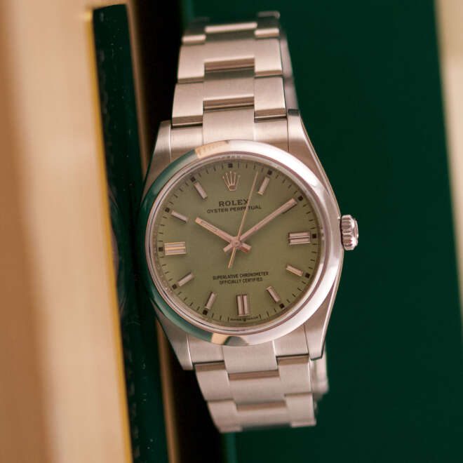 Rolex Oyster Perpetual 36 126000 Pistachio Dial