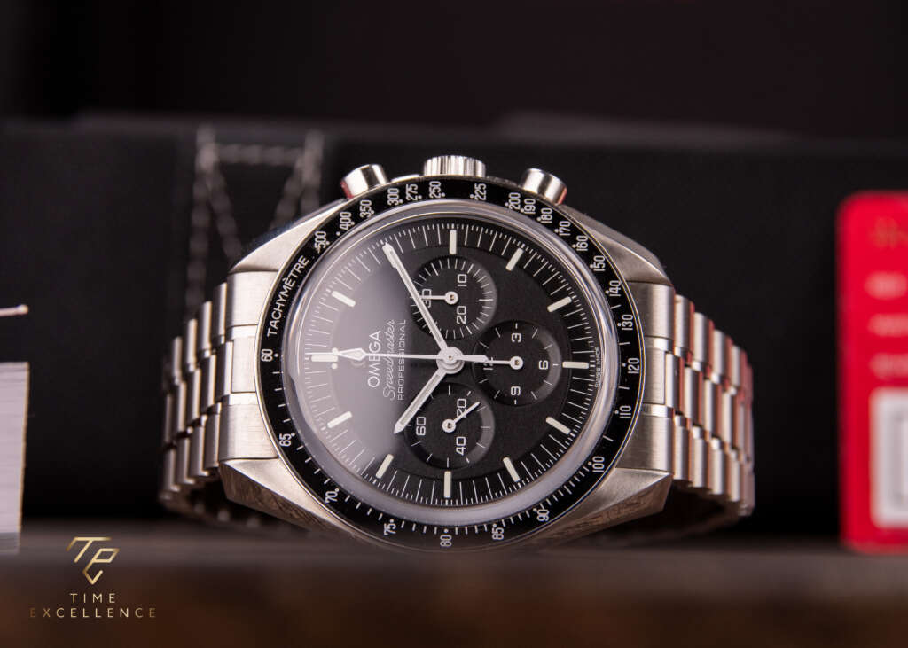 pre-owned omega speedmaster moonwatch